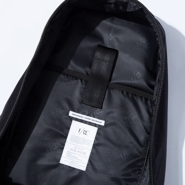 バッグ,リュックサック,バックパック,大阪,正規取扱,FCE,エフシーイー,FRCORDURANOMADIC19L,FFR31232B0003,デイパック