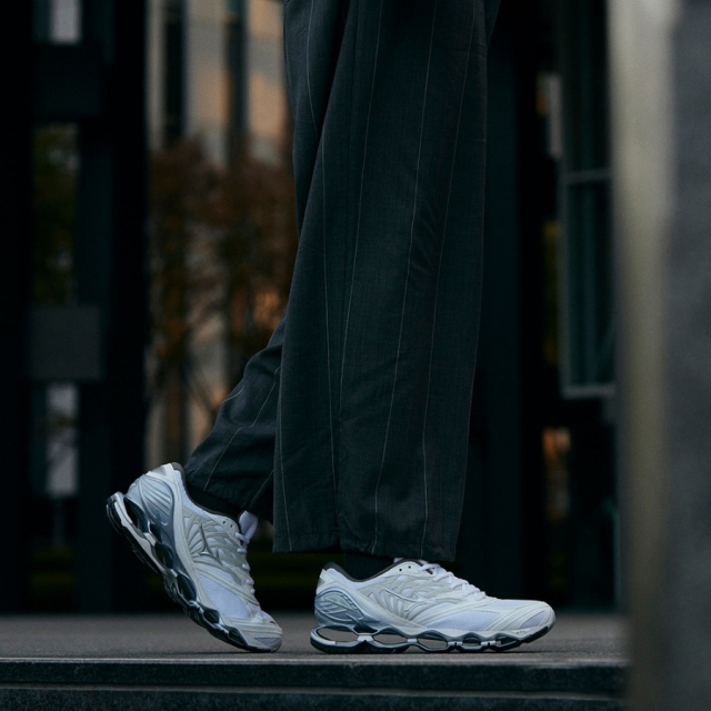Mizuno Sportstyle (ミズノスポーツスタイル) / スニーカー / WAVE 