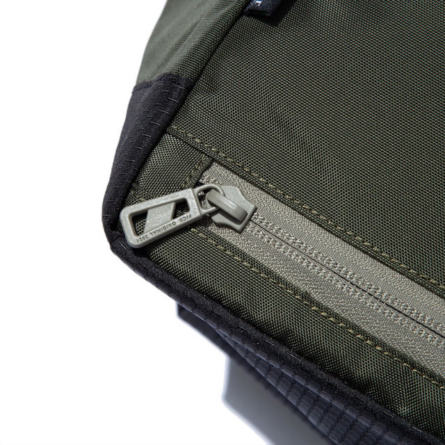 バッグ,ショルダーバッグ,大阪,正規取扱,FCE,エフシーイー,LIGHTWEIGHTCOURIERSHOULDERBAG,FRN36241B0001