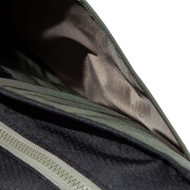 バッグ,ショルダーバッグ,大阪,正規取扱,FCE,エフシーイー,LIGHTWEIGHTCOURIERSHOULDERBAG,FRN36241B0001