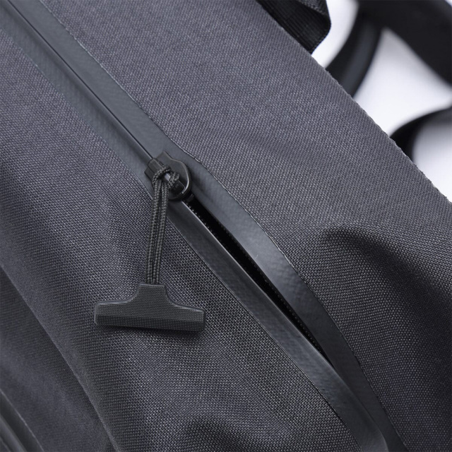 CHROME クローム / 防水 ボディバッグ メッセンジャーバッグ / KADET