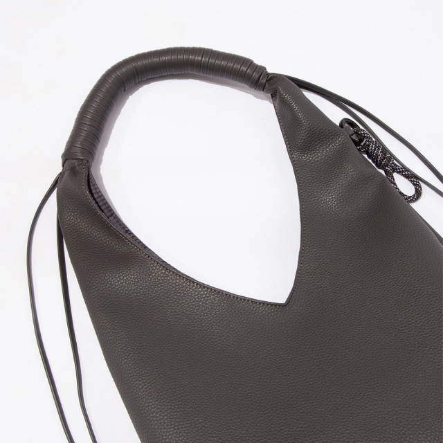 F/CE. エフシーイー / テックレザーハンドルトート / TECH LEATHER