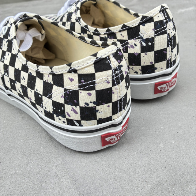 VANS,ローカットスニーカー,カリフォルニア,AUTHENTIC,VN000D7YIBW,バンズ,ヴァンズ,オーセンティック,チェッカー