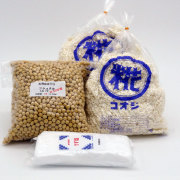 手作り味噌セット 佐賀県産大豆と糀三袋（麹歩合17）