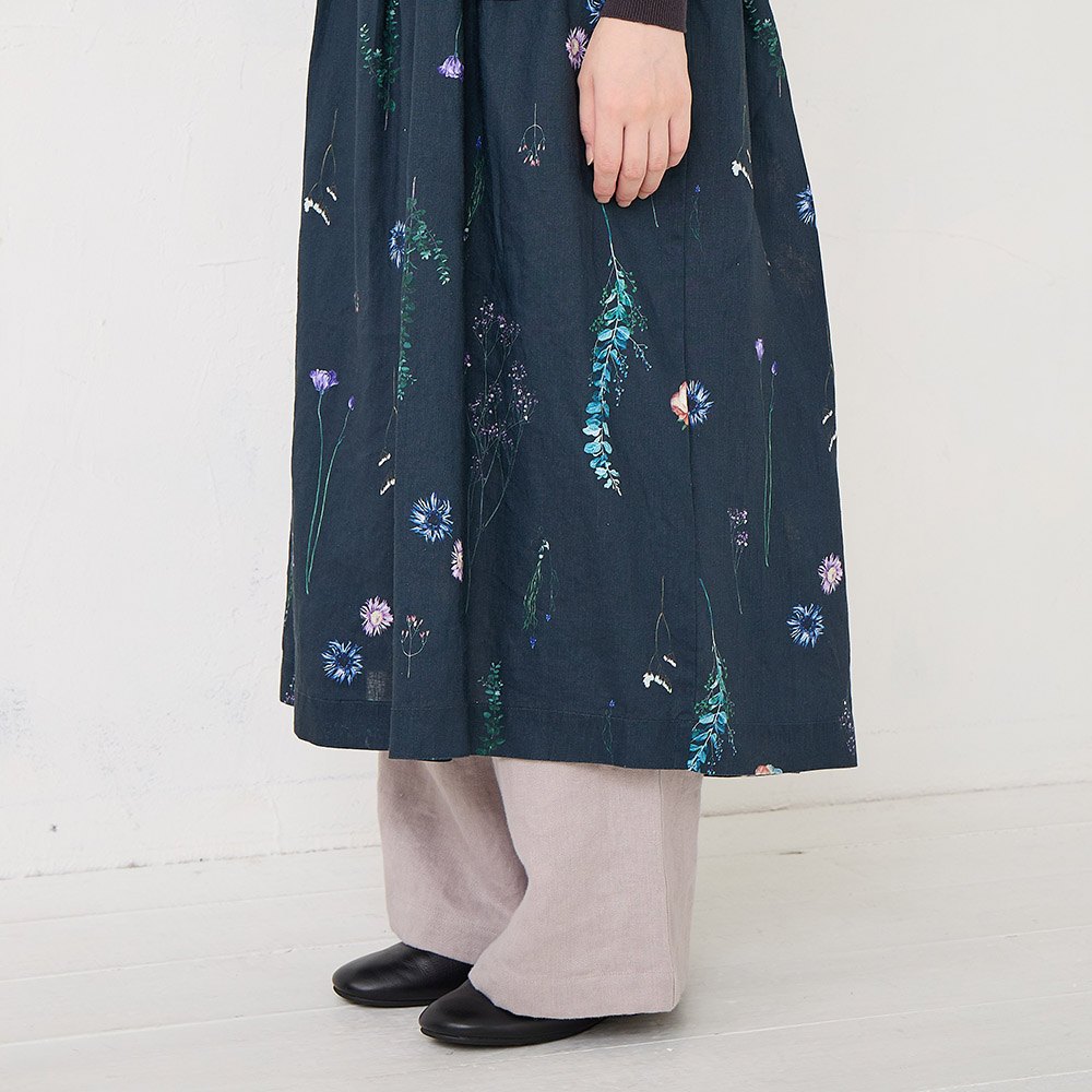 ★五日間限定！6.7万R&B.M. CO. フラワープリント リネンワンピース RINコラボ】リネン染色ドライフラワープリントエプロンワンピース