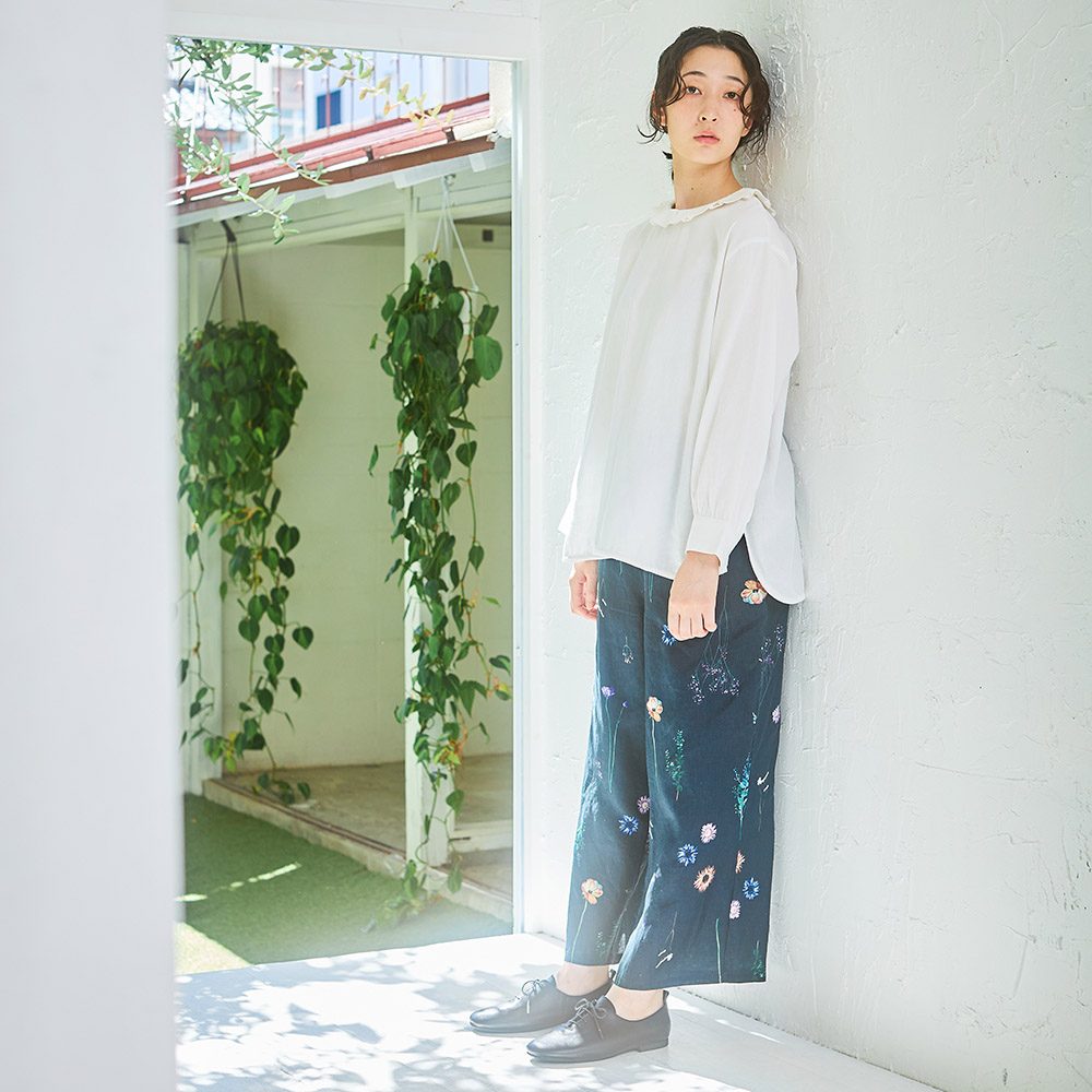 パンツ Rin RINコラボ】リネン染色ドライフラワープリントパンツ