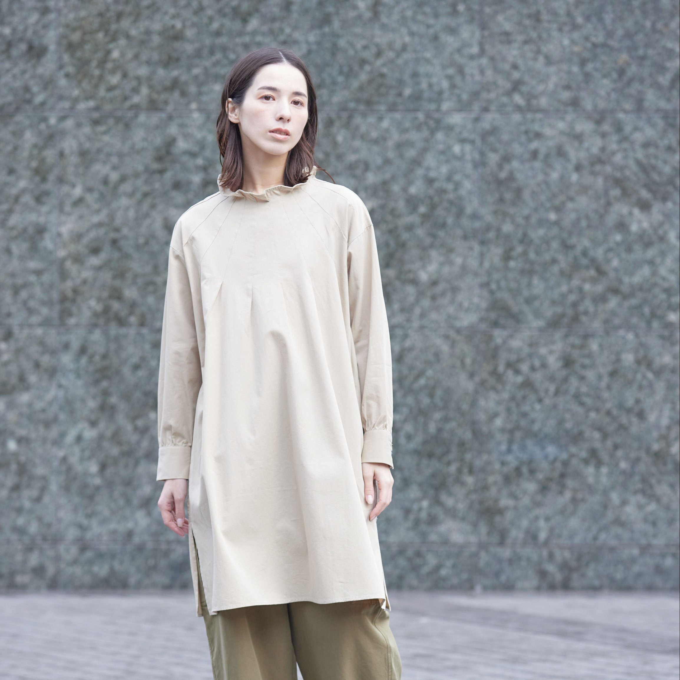 T. コットンツイルタックチュニック