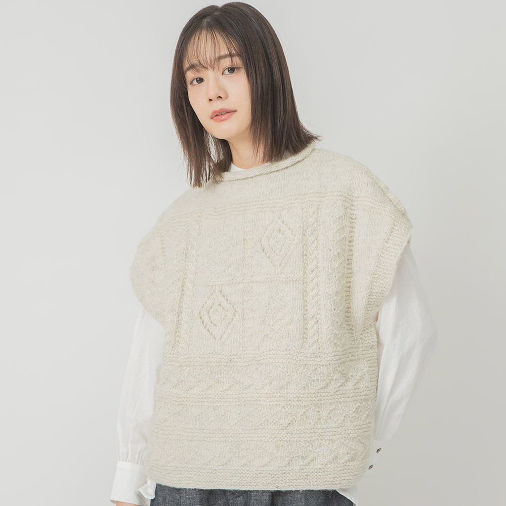 ウールハンドニットベスト