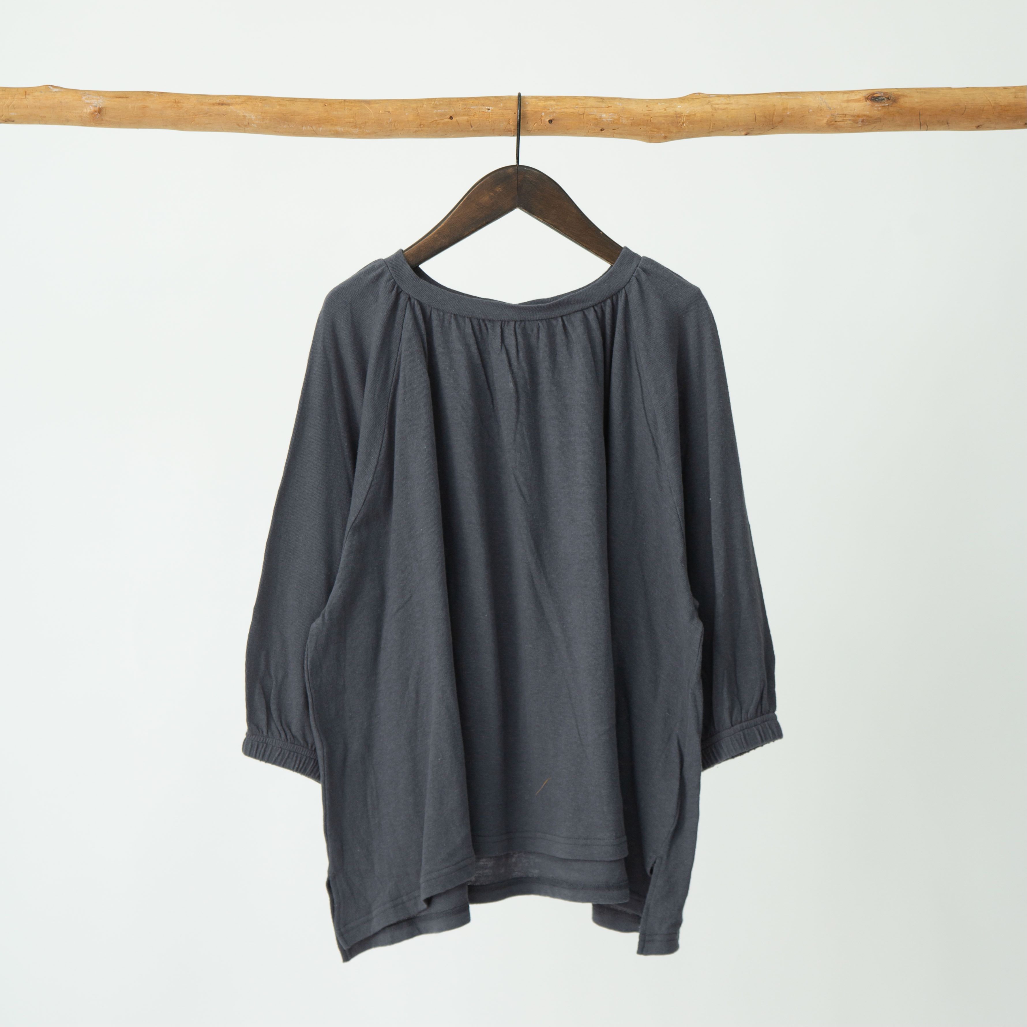 りーる ルーズシルエットワイドスリーブシャギークルーネックニット