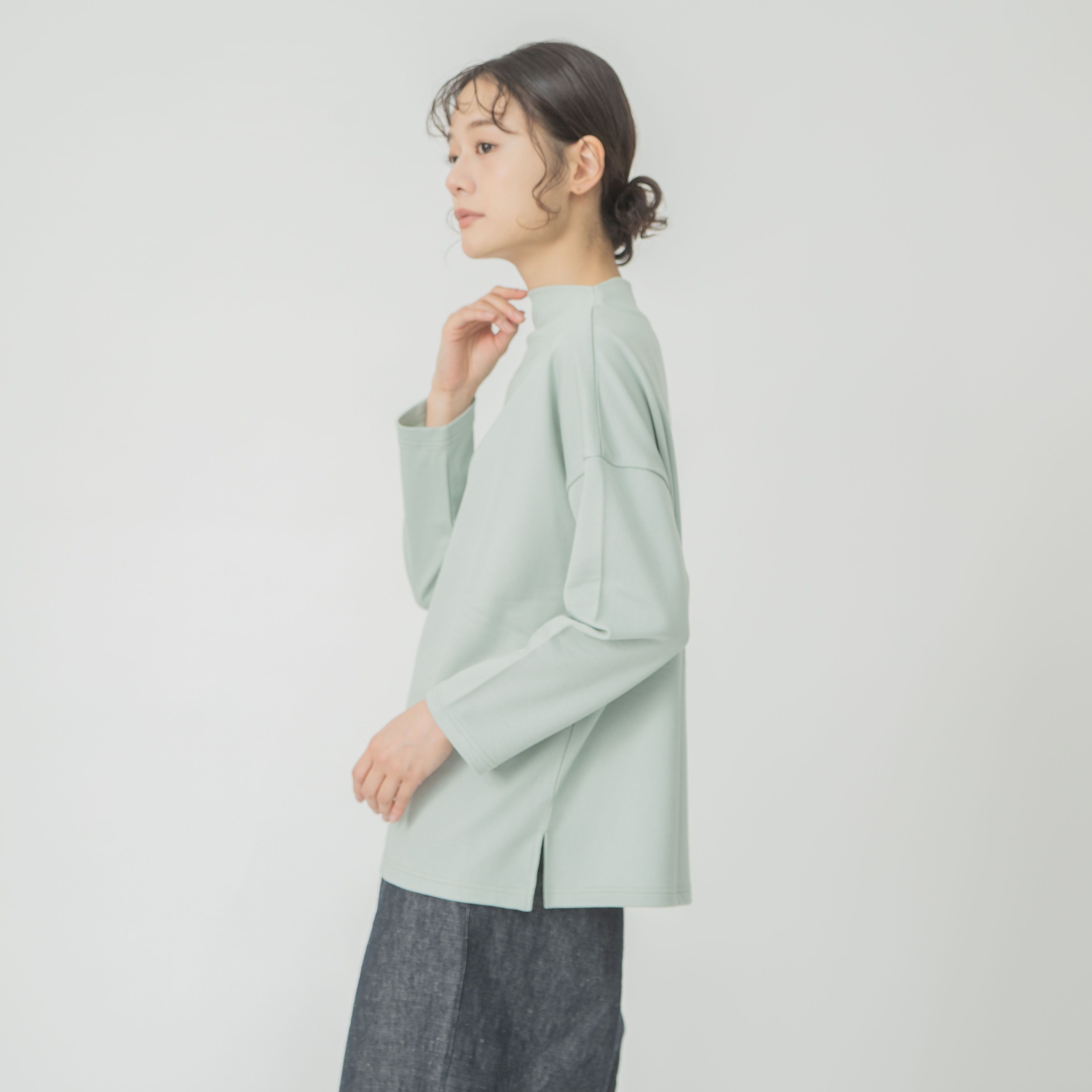 デクラーク裏毛ボトルネックプルオーバー