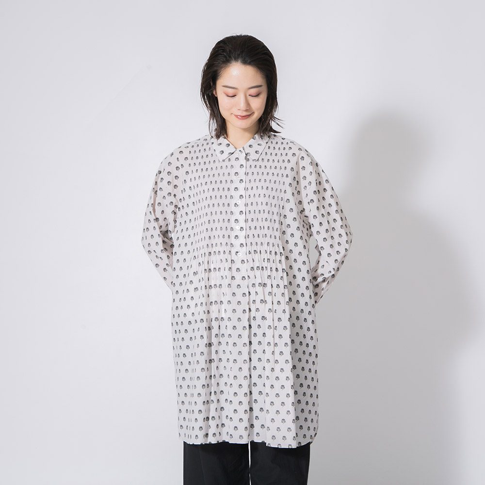 Meets india～コットンフラワープリントピンタックチュニック