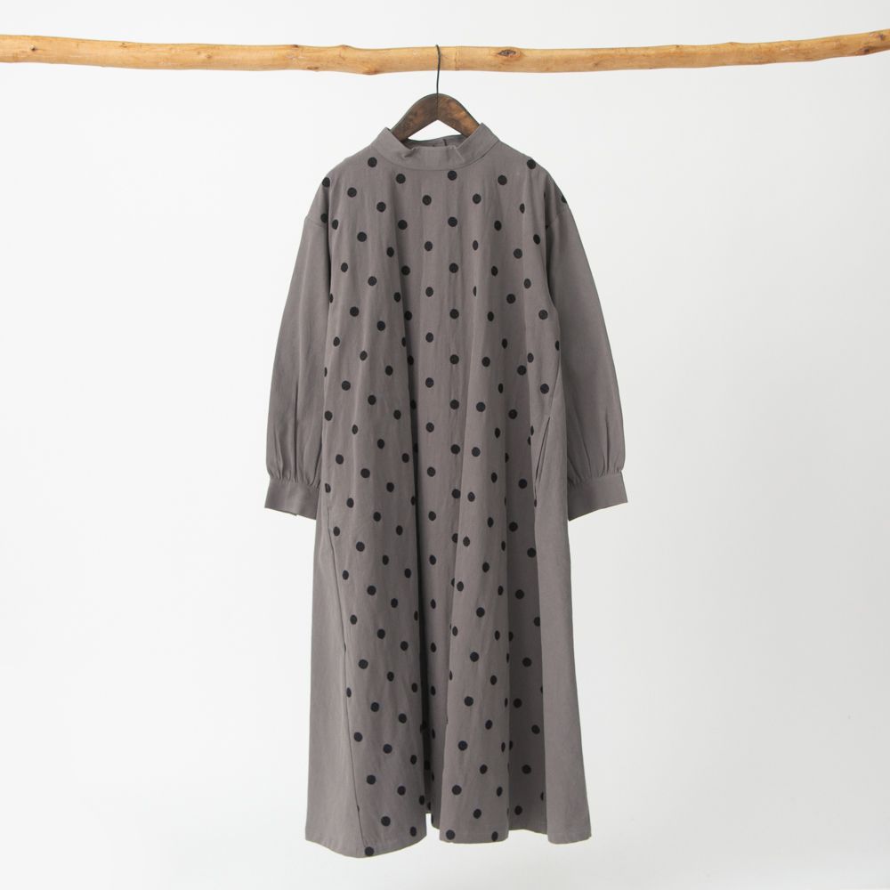 コットンツイル起毛ドット刺繍ワンピース