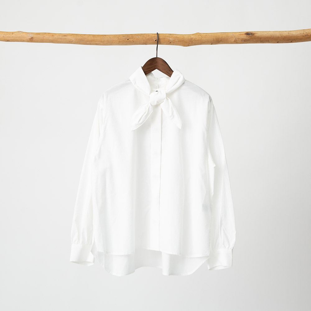 スカーフブラウス