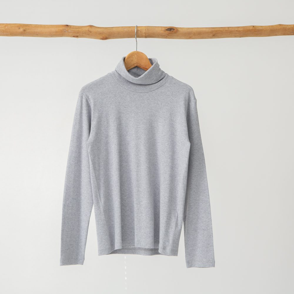 コットンカシミヤフライスタートルネックプルオーバー