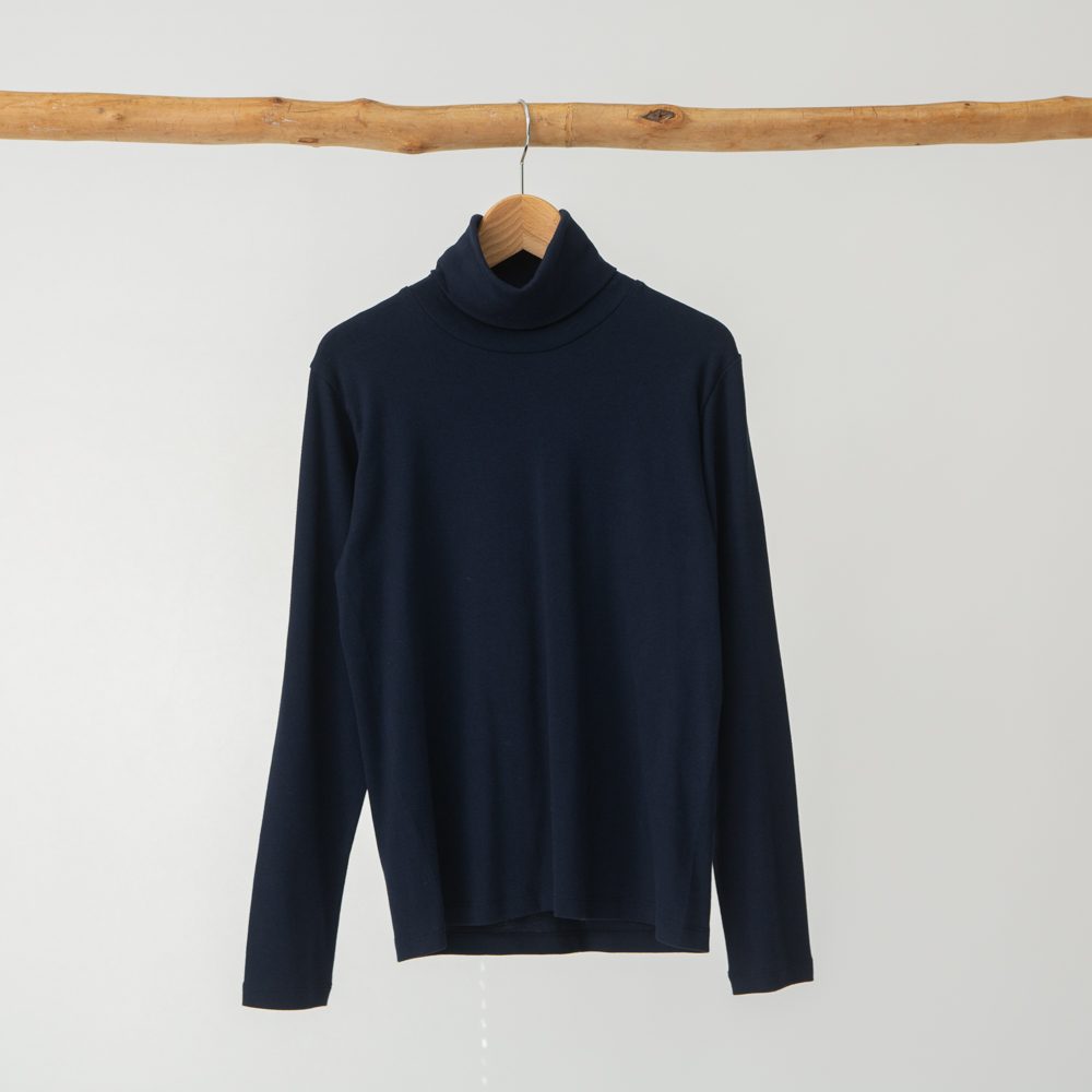 コットンカシミヤフライスタートルネックプルオーバー