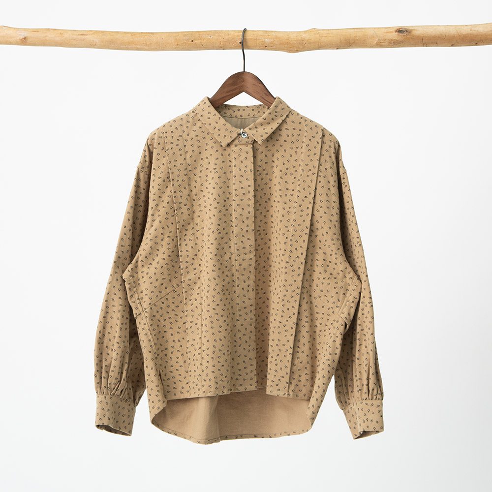 コットン起毛プリントブラウス