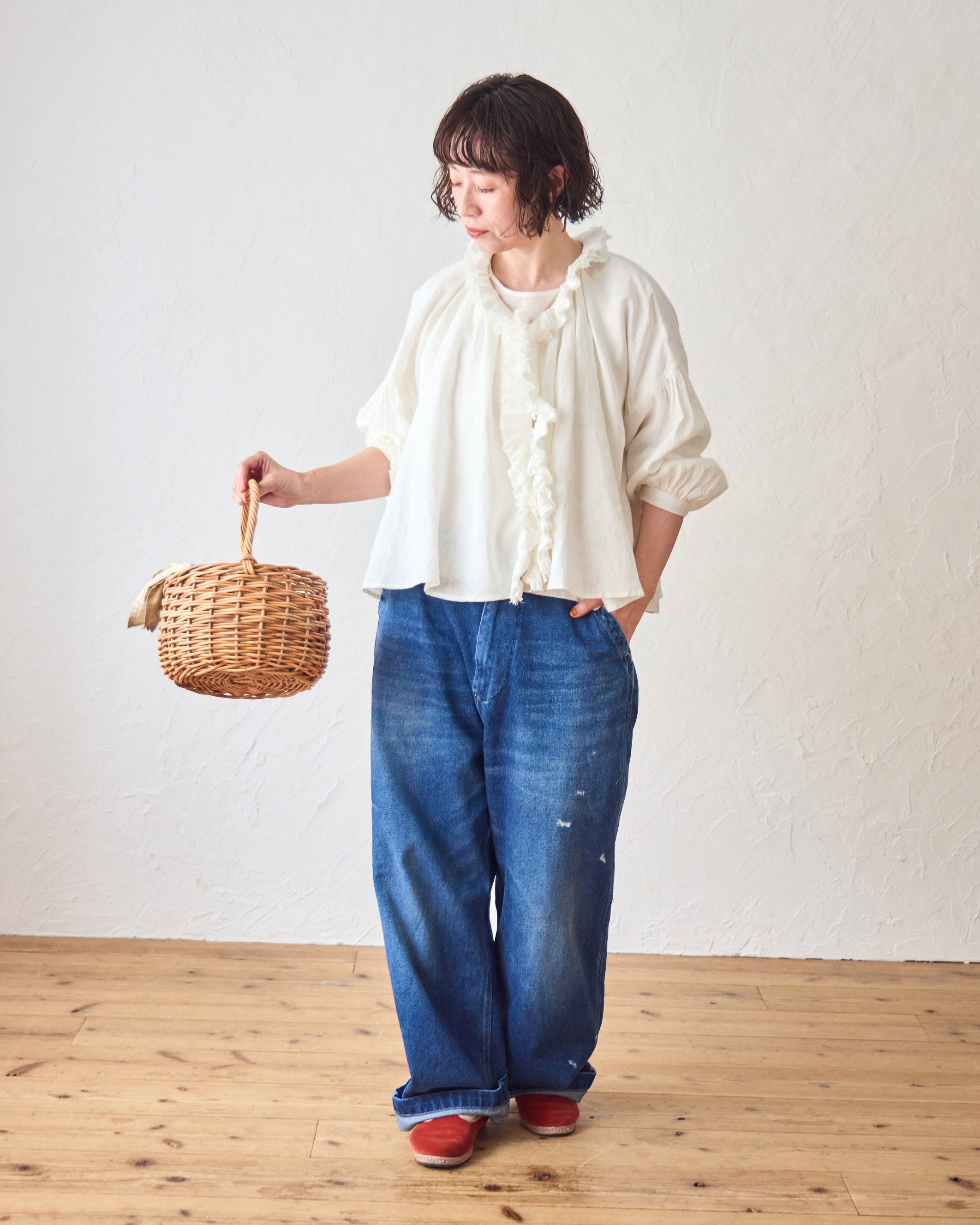 TUTIE.ツチエ 【tomomiさん】リネンエアーウォッシュフリルブラウス tomomiさんコラボ】リネンエアーウォッシュフリルブラウス/ 3月下旬