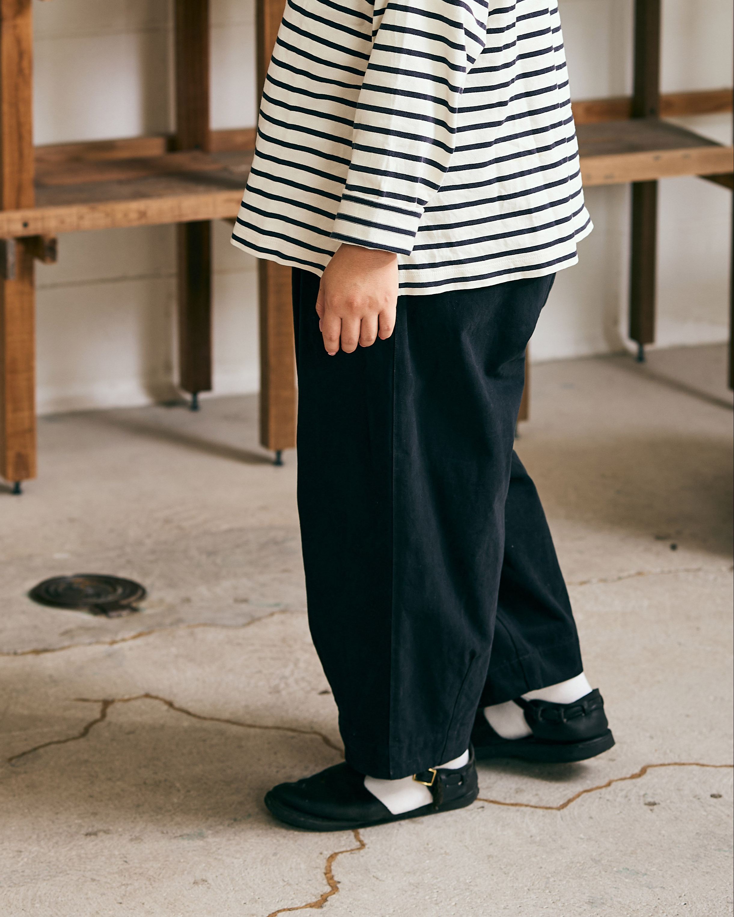 TUTIE × kawasaki さんコラボ リネンタックコクーンパンツ TUTIE.｜受付終了【kawasakiさんコラボ】コットン起毛タック