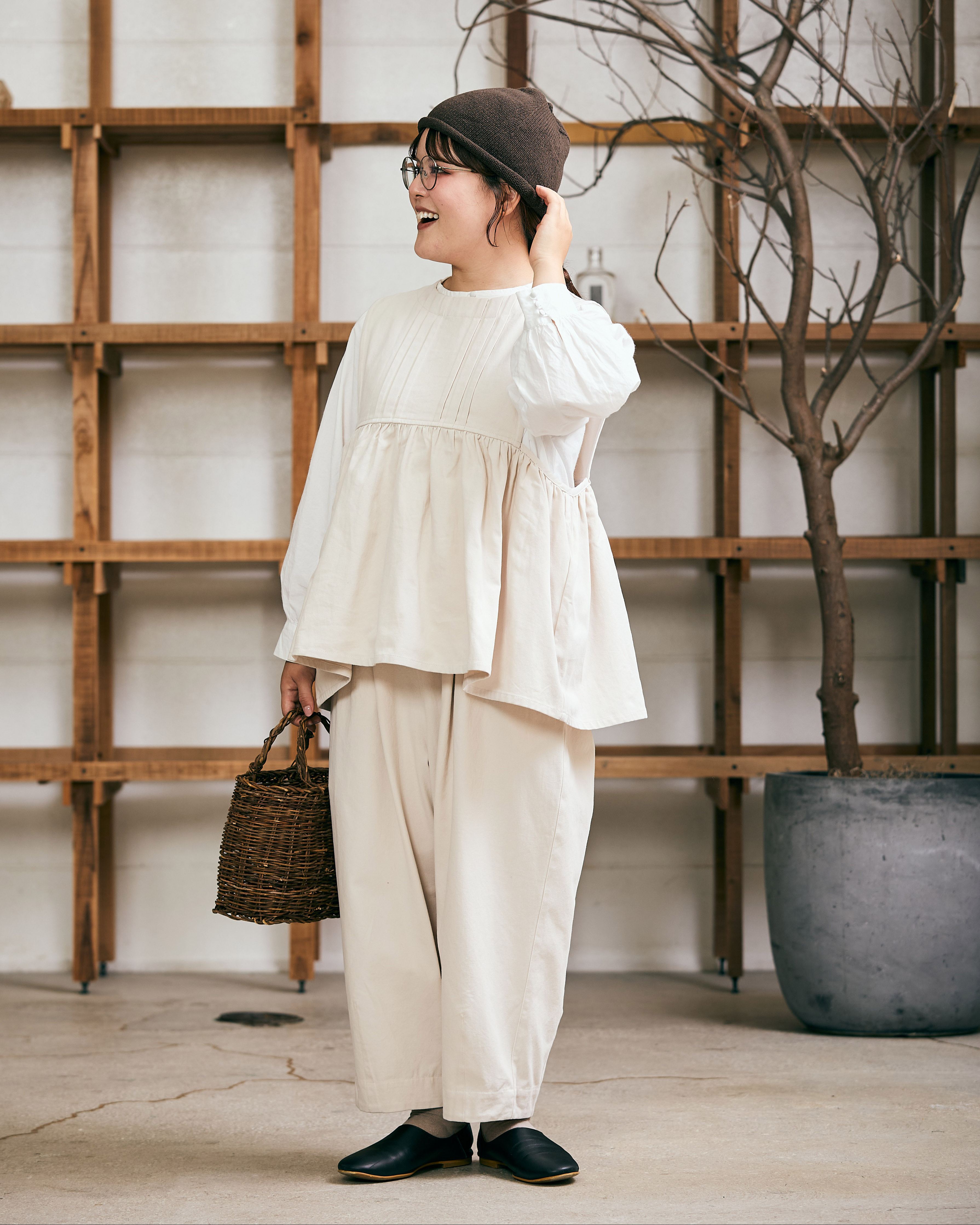 受付終了【kawasakiさんコラボ】コットン起毛タックコクーンパンツ