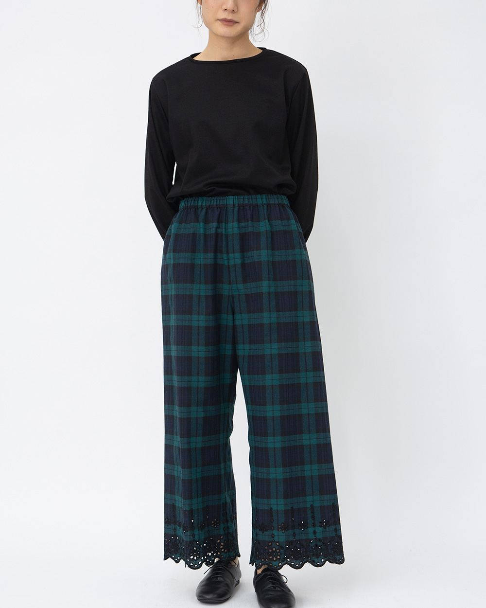 コットンスカラップ刺繍パンツ