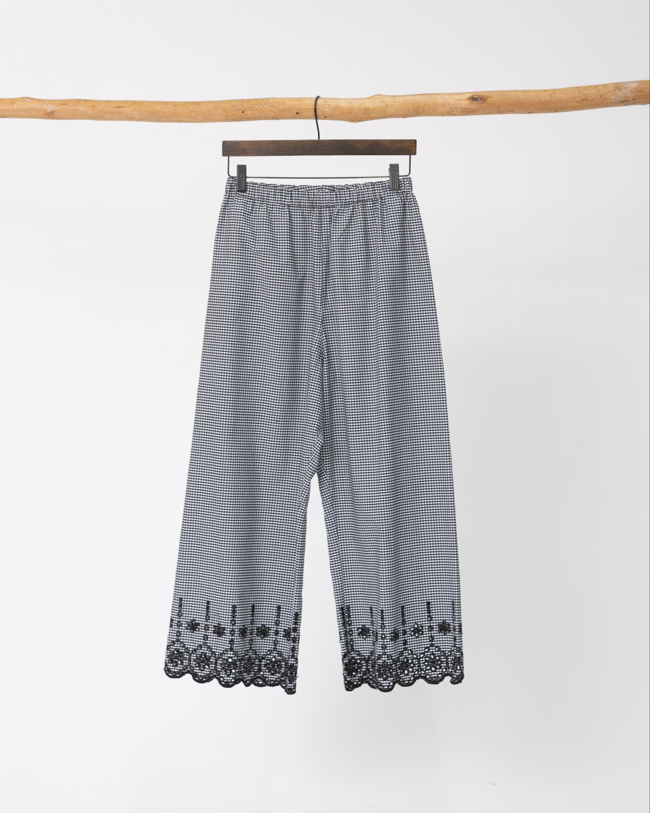 ルイヴィトン スカラップ 刺繍 リネン コットン パンツ コットンスカラップ刺繍パンツ