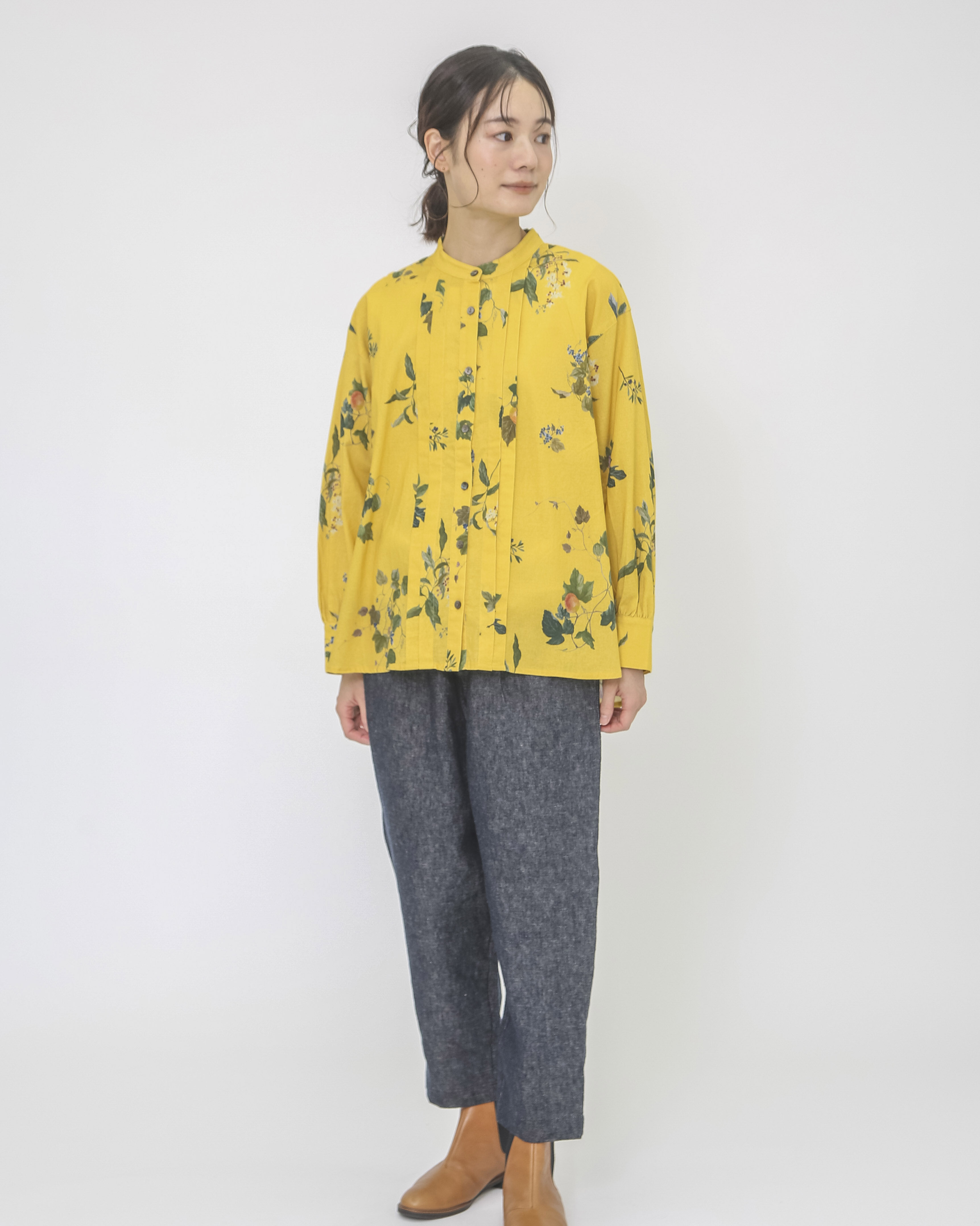 コットンリネンボタニカルプリントブラウス