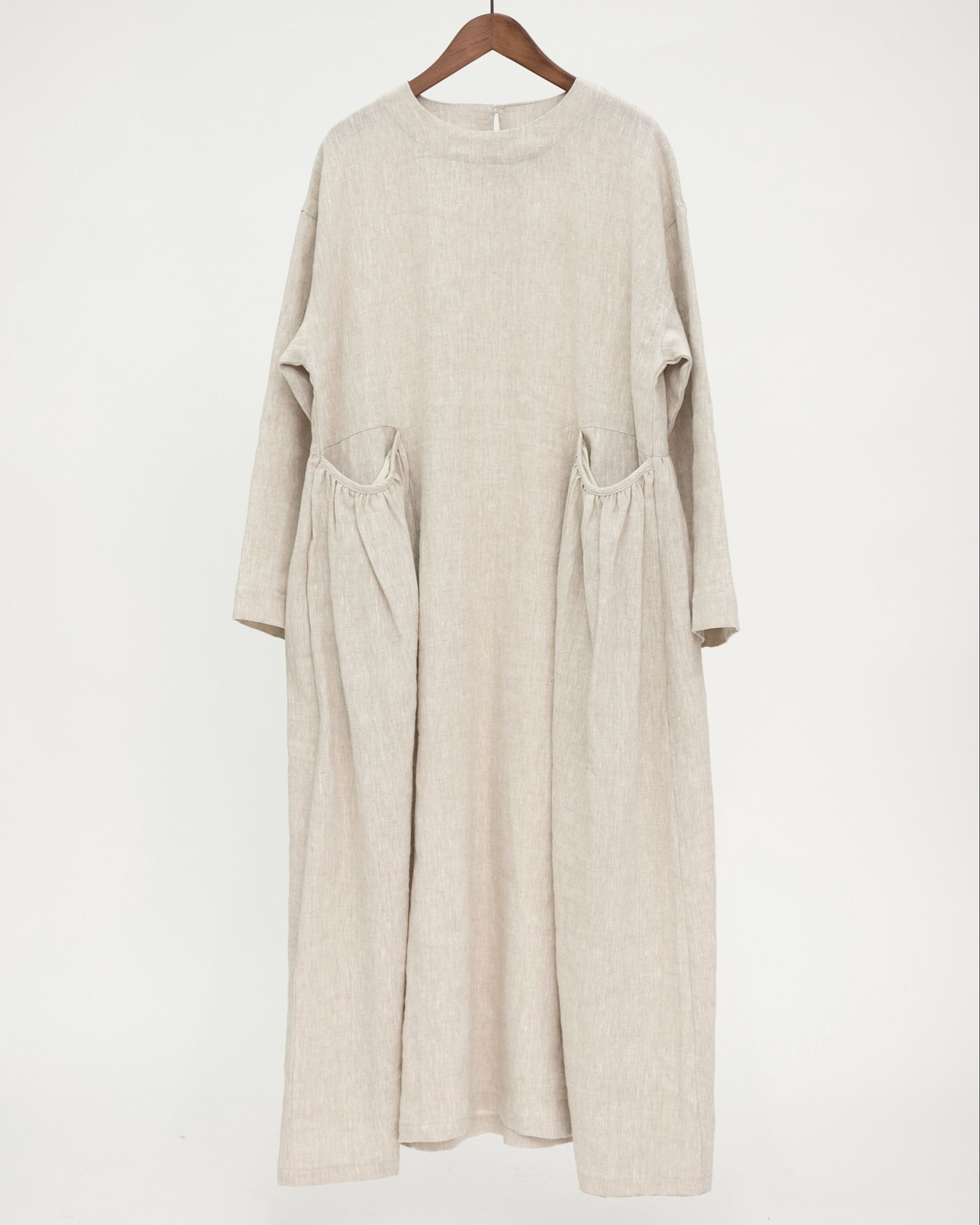 受付終了【Sachi×TUTIE.】【丈が選べる】リネン切替ギャザーワンピース