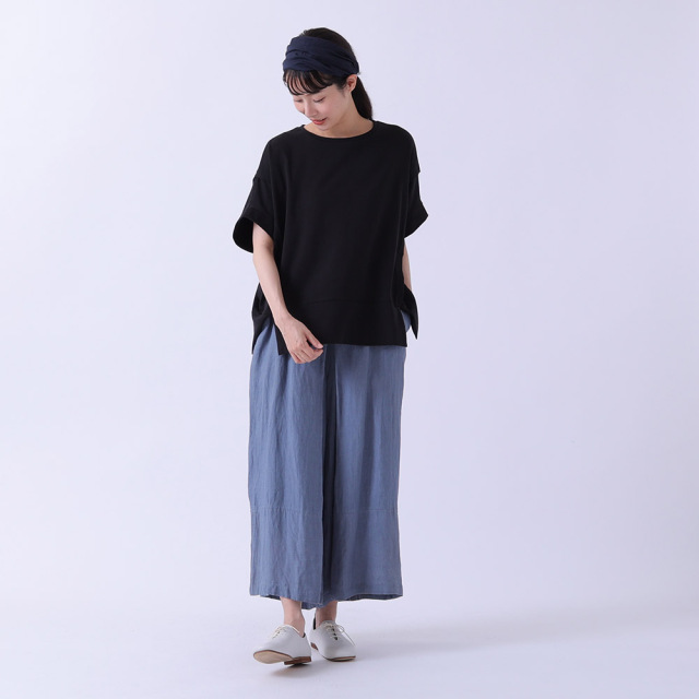 TUTIE．（ツチエ） コットン天竺タックプルオーバー
