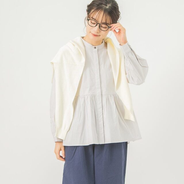 0624AS61069 コットンペプラムギャザーブラウス