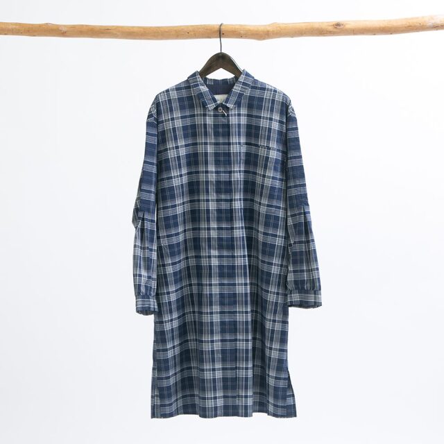 0624AT-52606 リヨセルコットンチェックロングシャツ