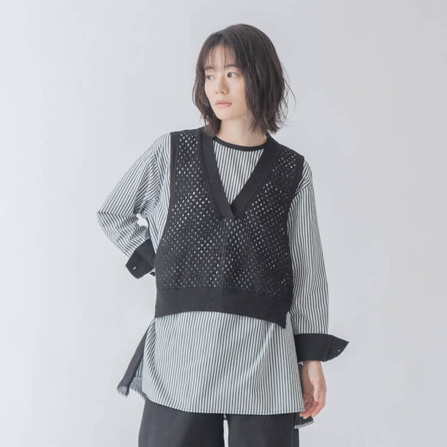 0624PT-70603 コットンリネンアイレットニットベスト