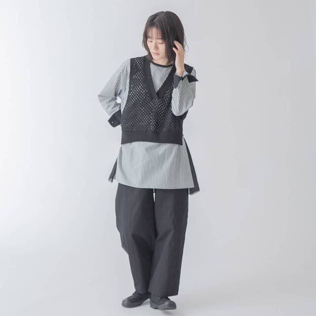 0624PT-70603 コットンリネンアイレットニットベスト