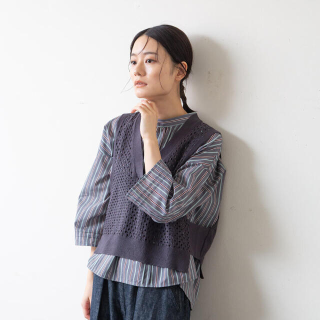 0624PT-70603 コットンリネンアイレットニットベスト