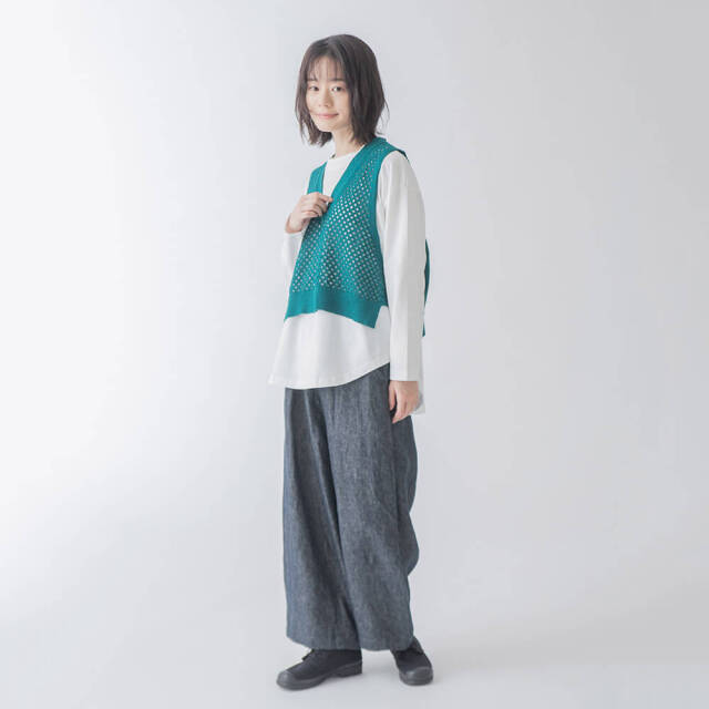 0624PT-70603 コットンリネンアイレットニットベスト