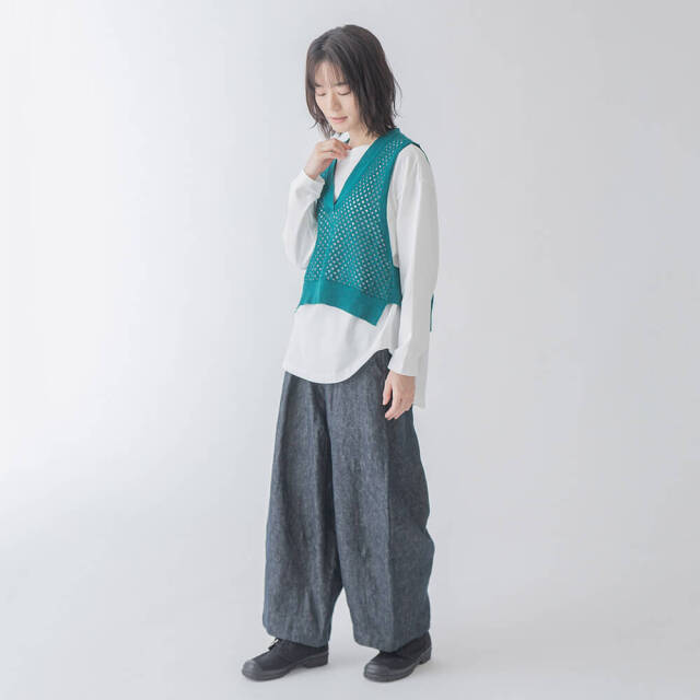 0624PT-70603 コットンリネンアイレットニットベスト