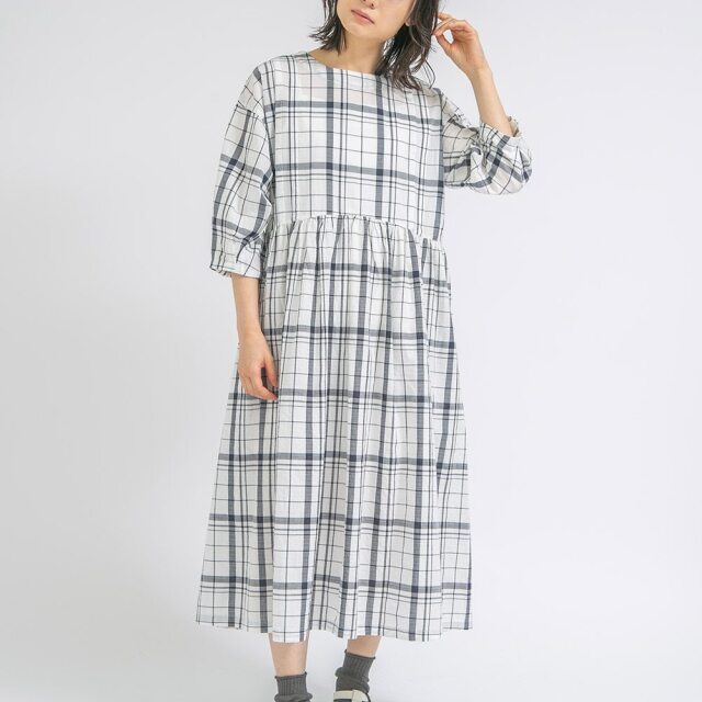 TUTIE ツチエ　ブロックチェック　ノースリーブ リネン100% ワンピース 楽天市場】【SALE！50%OFF】ツチエ TUTIE. リネン パネル
