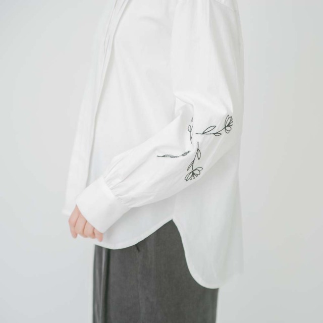 0624WT61016コットンビエラフラワー刺繍ブラウス