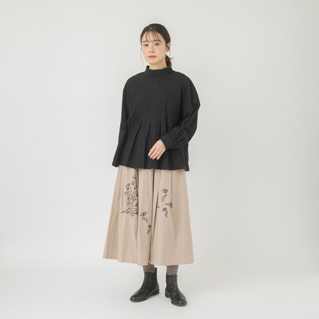 0624WT67017コットンビエラフラワー刺繍スカート