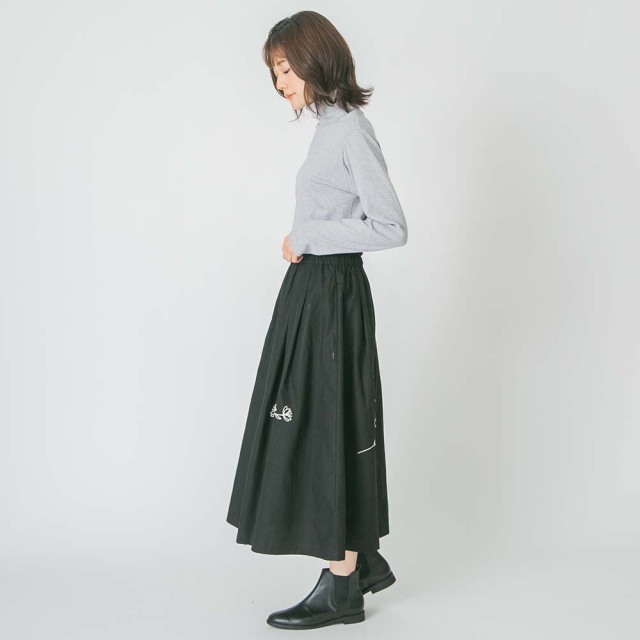 0624WT67017コットンビエラフラワー刺繍スカート