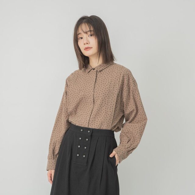 0624WT91010コットン起毛プリントブラウス