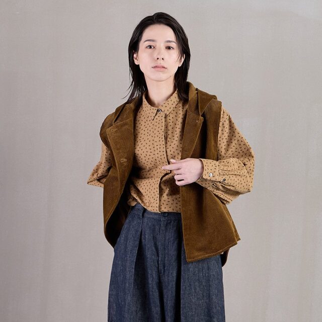 0624WT91010コットン起毛プリントブラウス