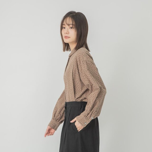 0624WT91010コットン起毛プリントブラウス