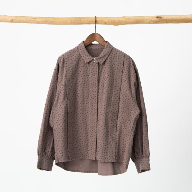 0624WT91010コットン起毛プリントブラウス