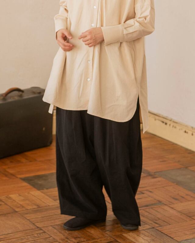 aiさん身長:155cm　着用カラー:ブラック