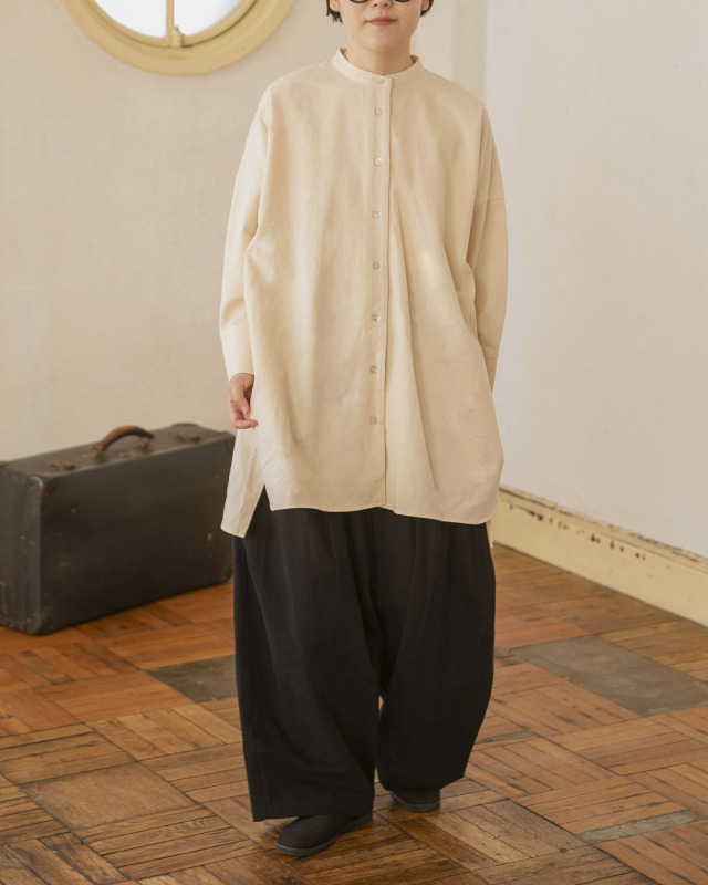 aiさん身長:155cm　着用カラー:ブラック