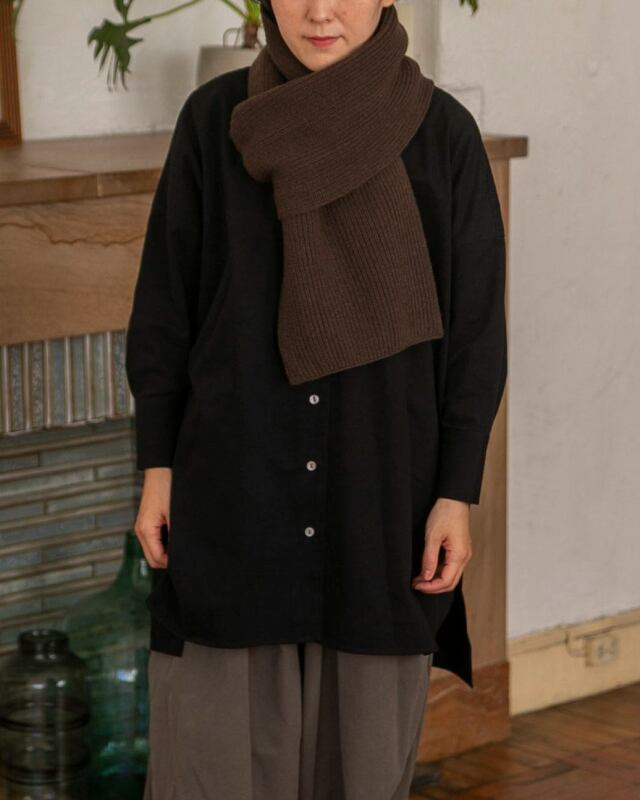 megさん身長:155cm　着用カラー:ブラウン