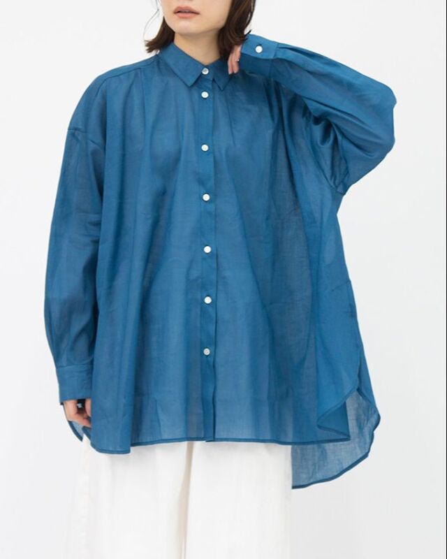 モデル身長：164ｃｍ　着用カラー：ブルー