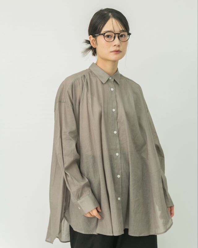 モデル身長：164ｃｍ　着用カラー：ブラウン