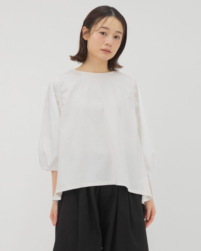 モデル身長：164ｃｍ　着用カラー：アイボリー