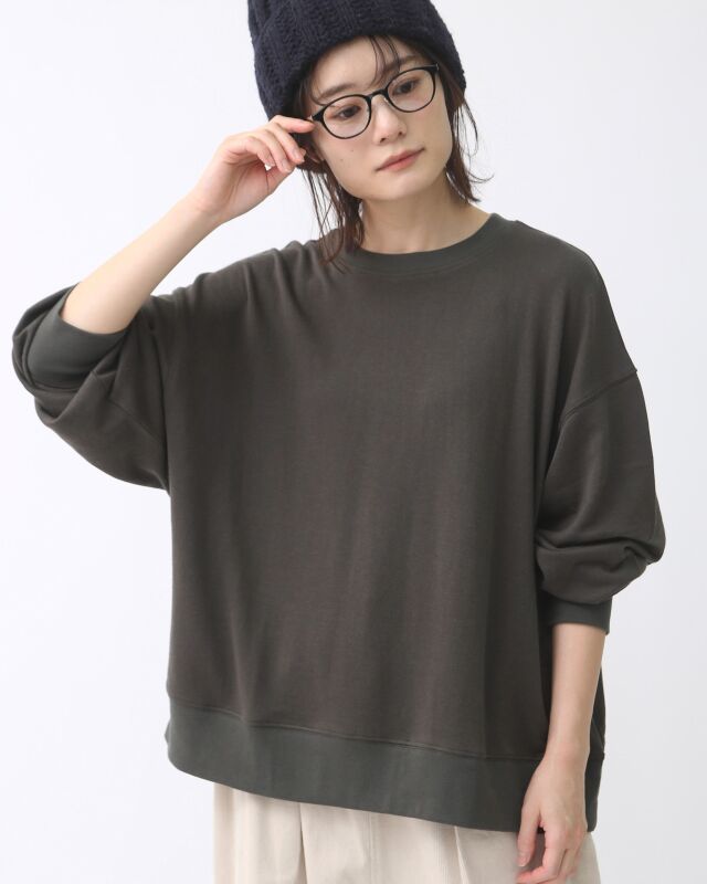 モデル身長：164ｃｍ　着用カラー：モスグリーン